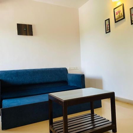 La Costa Residency Hotel วากาตอร์ ภายนอก รูปภาพ