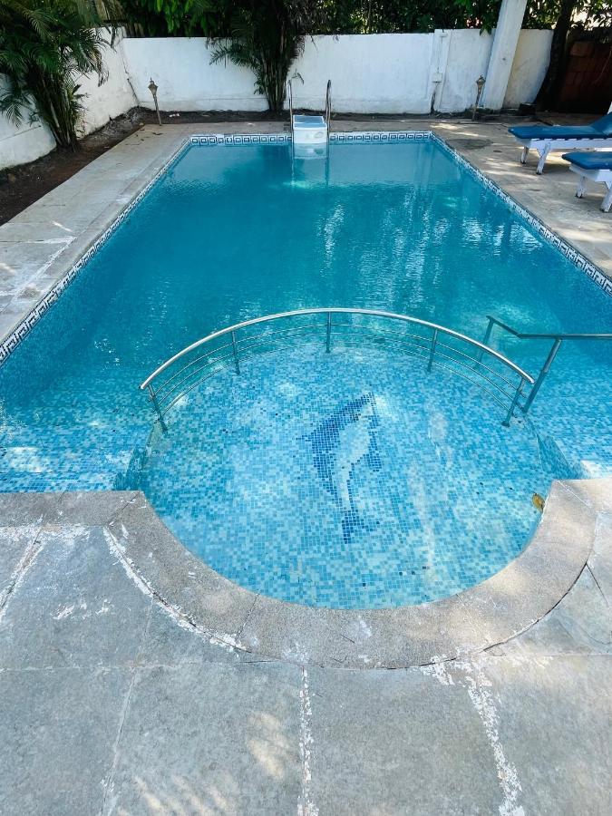 La Costa Residency Hotel วากาตอร์ ภายนอก รูปภาพ