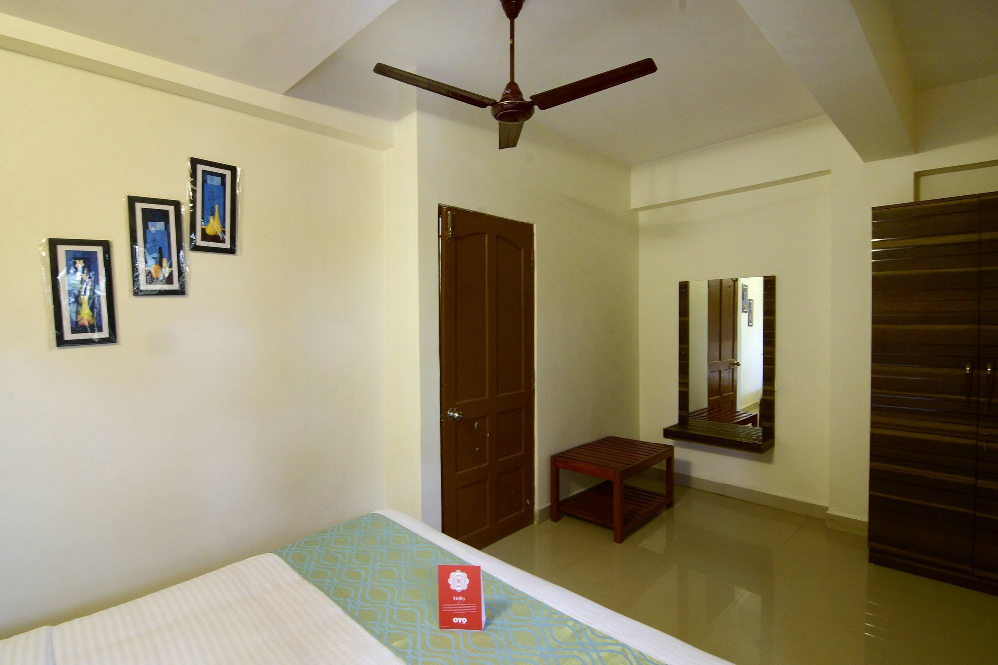 La Costa Residency Hotel วากาตอร์ ภายนอก รูปภาพ