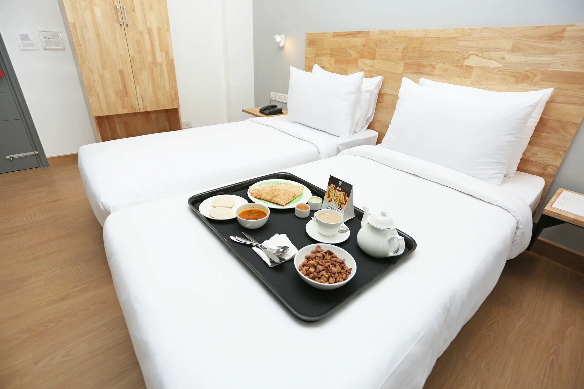 La Costa Residency Hotel วากาตอร์ ภายนอก รูปภาพ