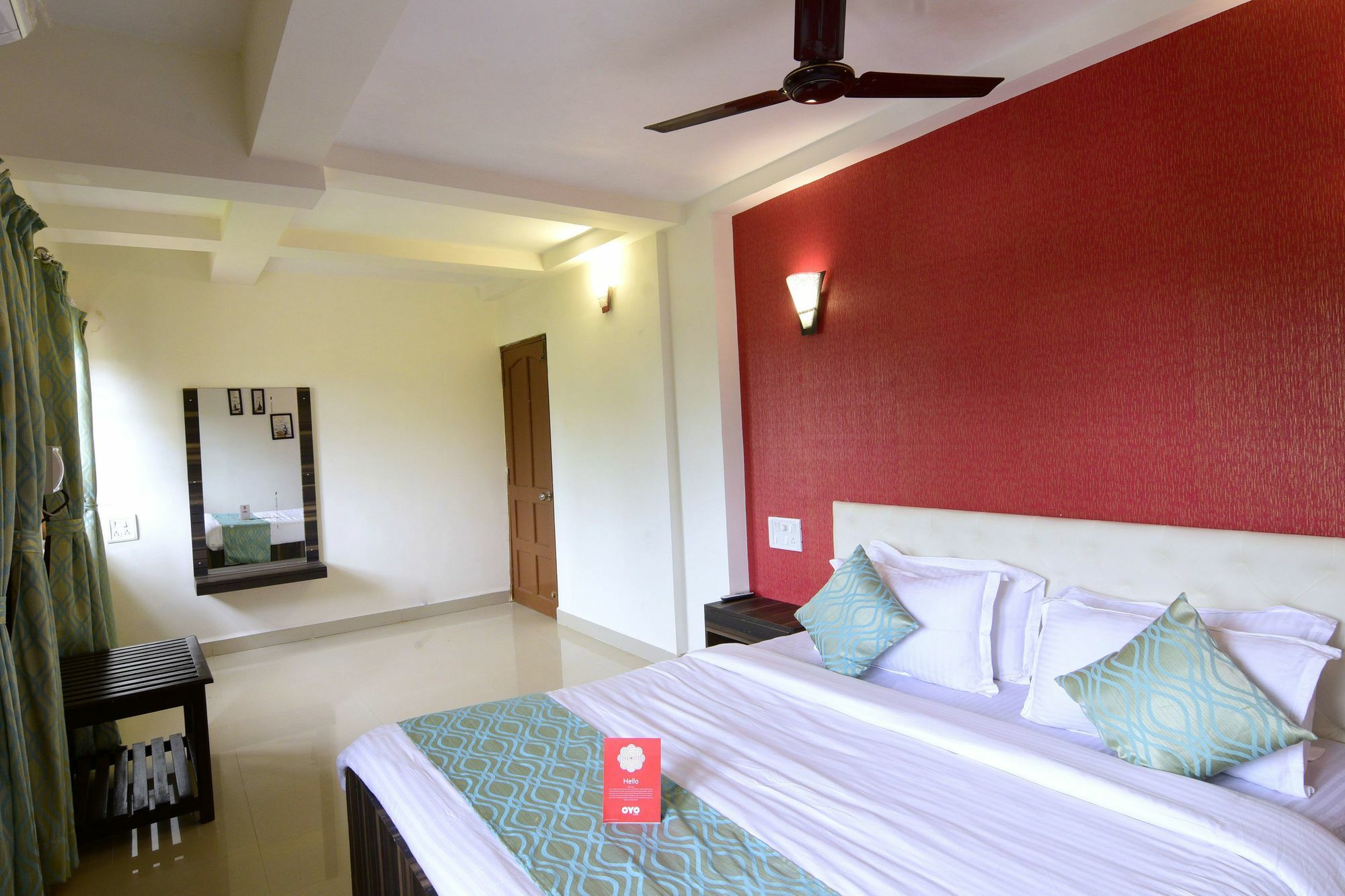 La Costa Residency Hotel วากาตอร์ ภายนอก รูปภาพ