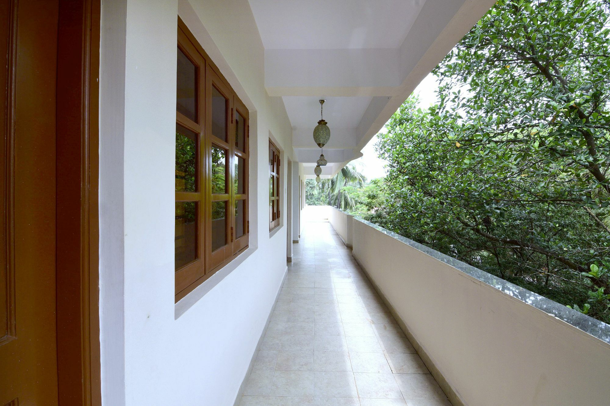 La Costa Residency Hotel วากาตอร์ ภายนอก รูปภาพ
